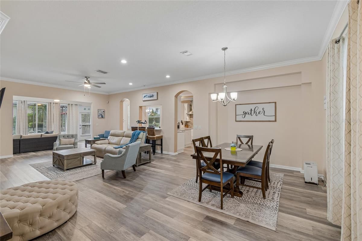 1119 VILLEROY DRIVE — photo 7 of 63