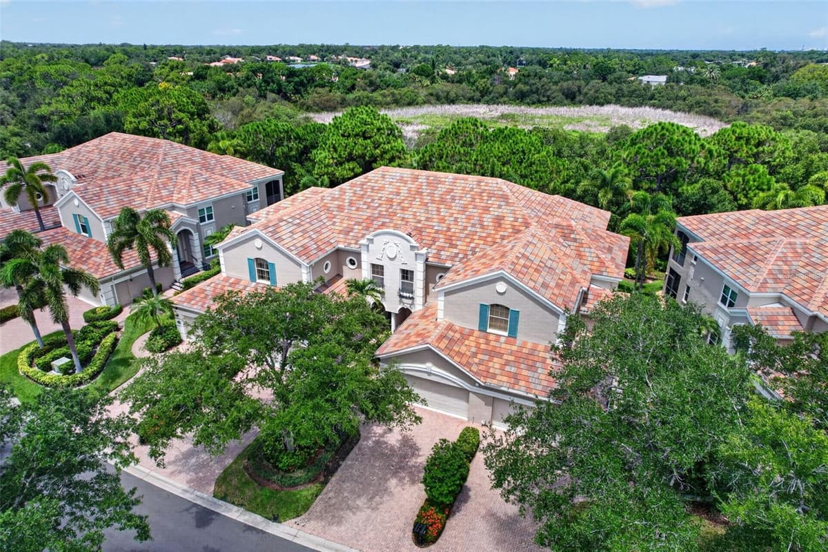 7492 BOTANICA PARKWAY — photo 17 of 55