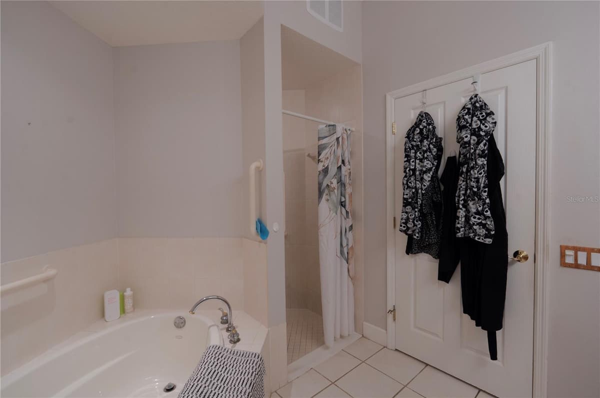 7492 BOTANICA PARKWAY — photo 40 of 55