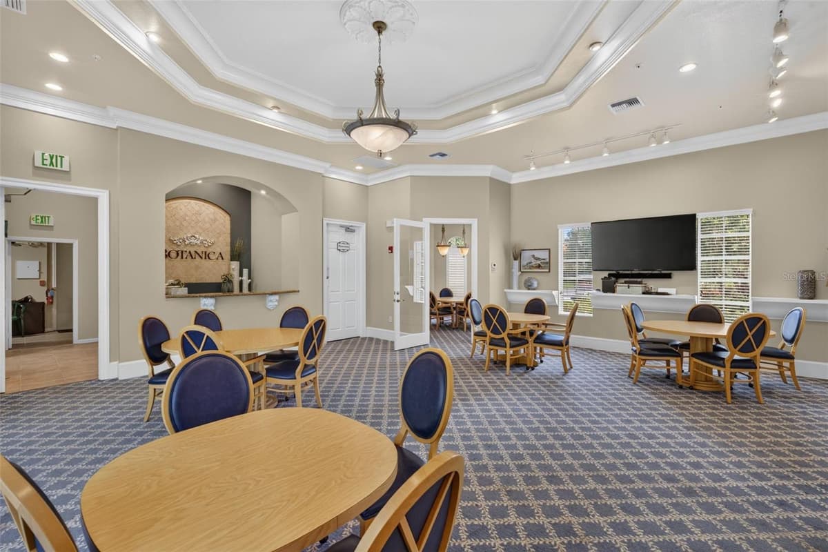 7492 BOTANICA PARKWAY — photo 12 of 55