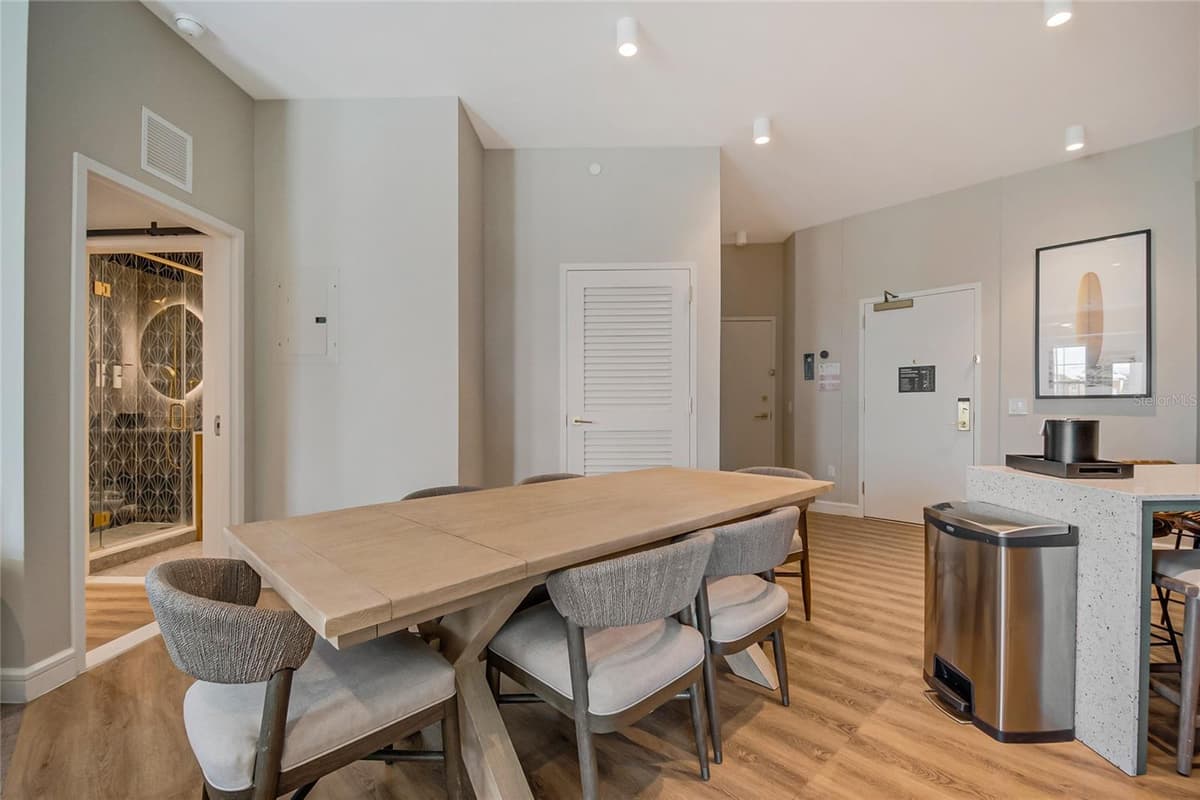 3151 SUNSET WALK DRIVE — photo 11 of 44