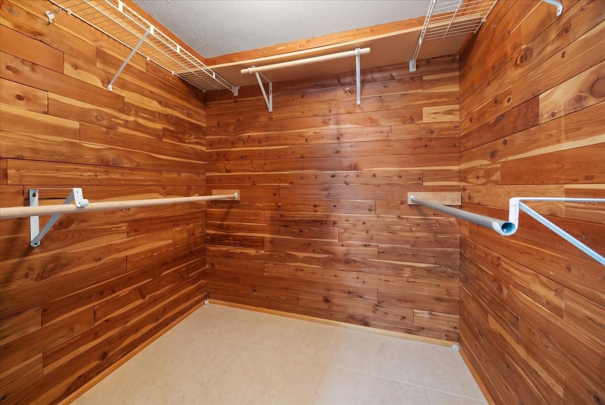1005 CORDOVA GREEN — photo 29 of 43