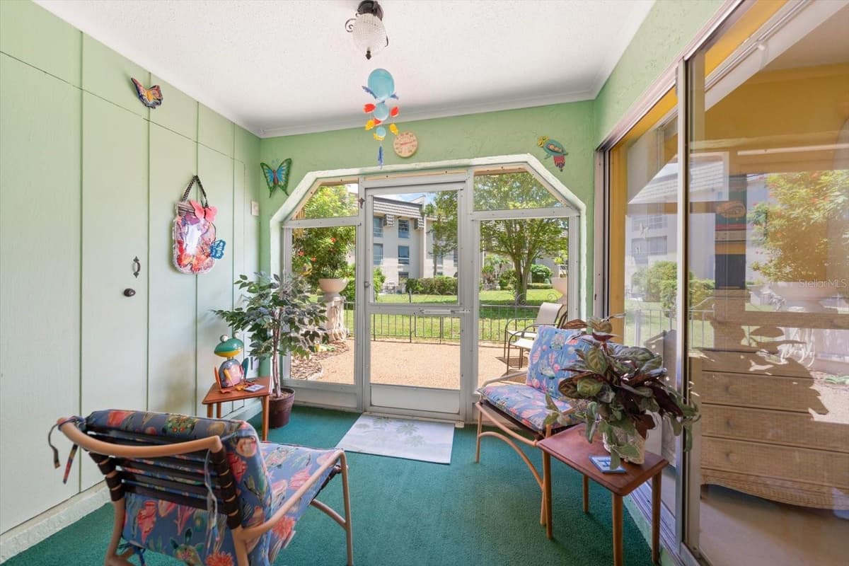 1005 CORDOVA GREEN — photo 18 of 43