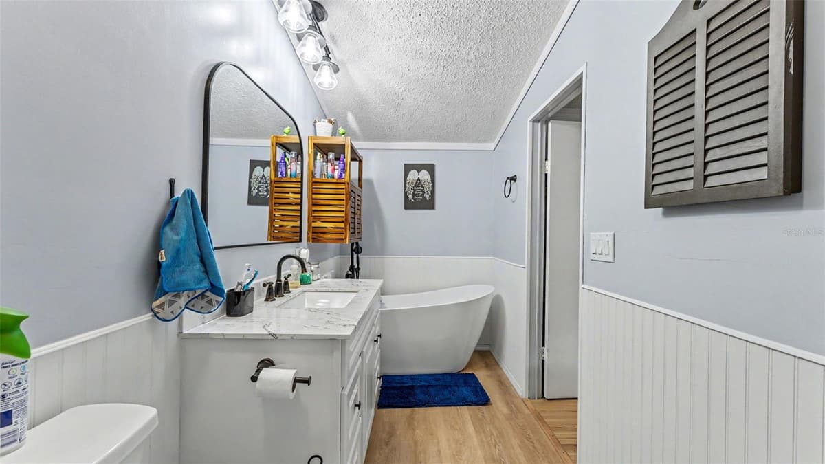 2690 SHINER DRIVE — photo 19 of 32