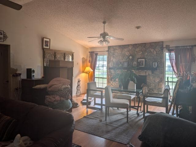 4345 OLD COLONY ROAD — photo 17 of 54