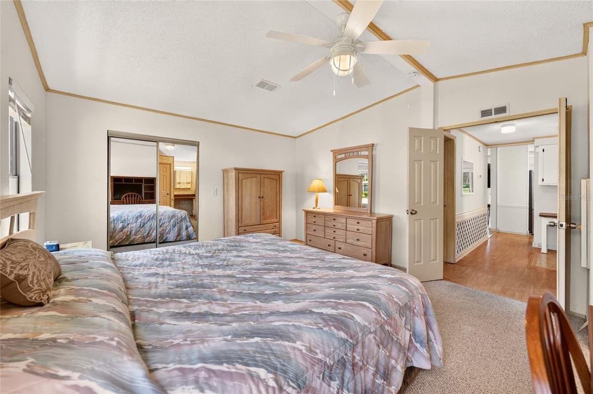 1712 SCHWARTZ BOULEVARD — photo 37 of 71
