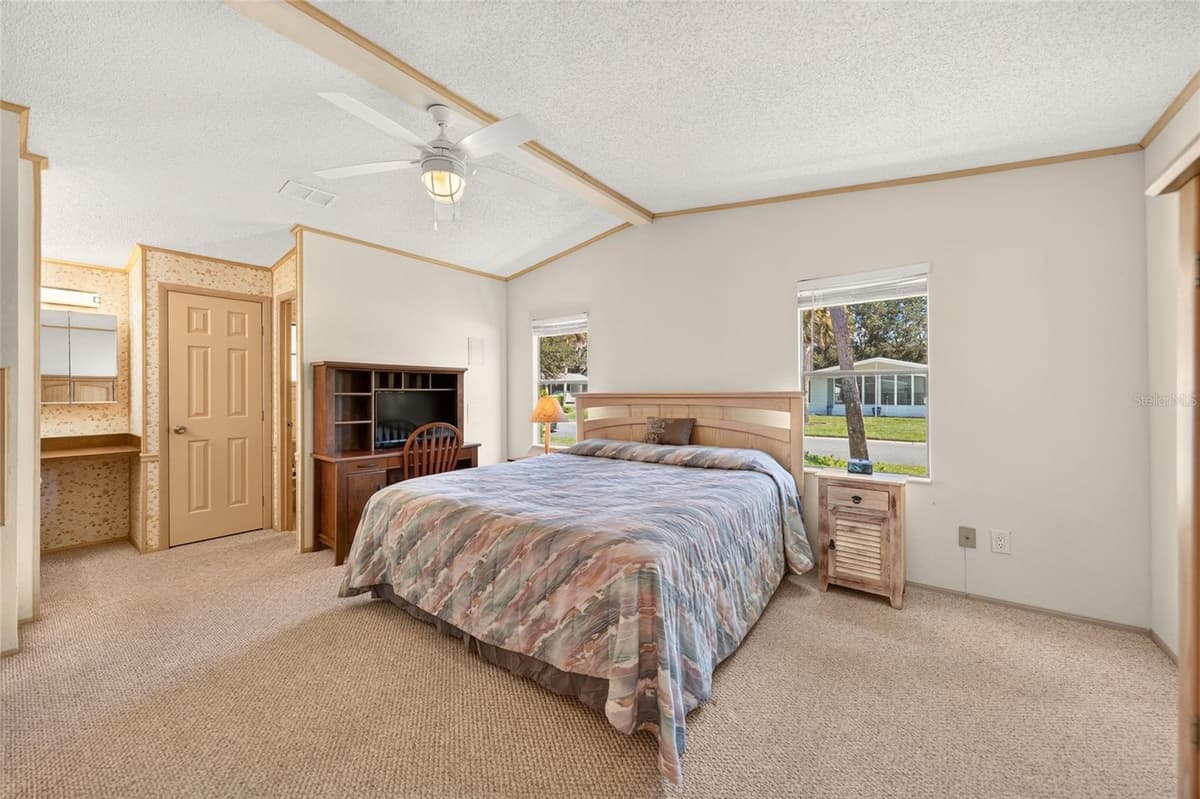 1712 SCHWARTZ BOULEVARD — photo 35 of 71