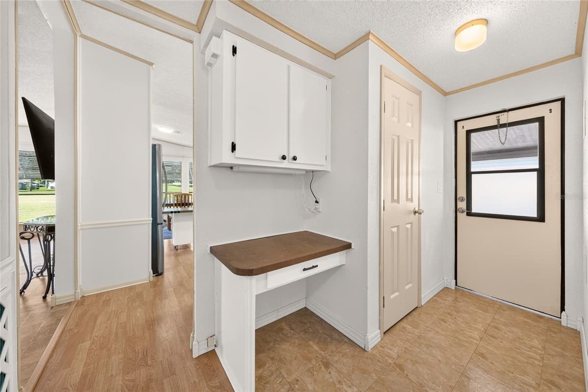 1712 SCHWARTZ BOULEVARD — photo 10 of 71