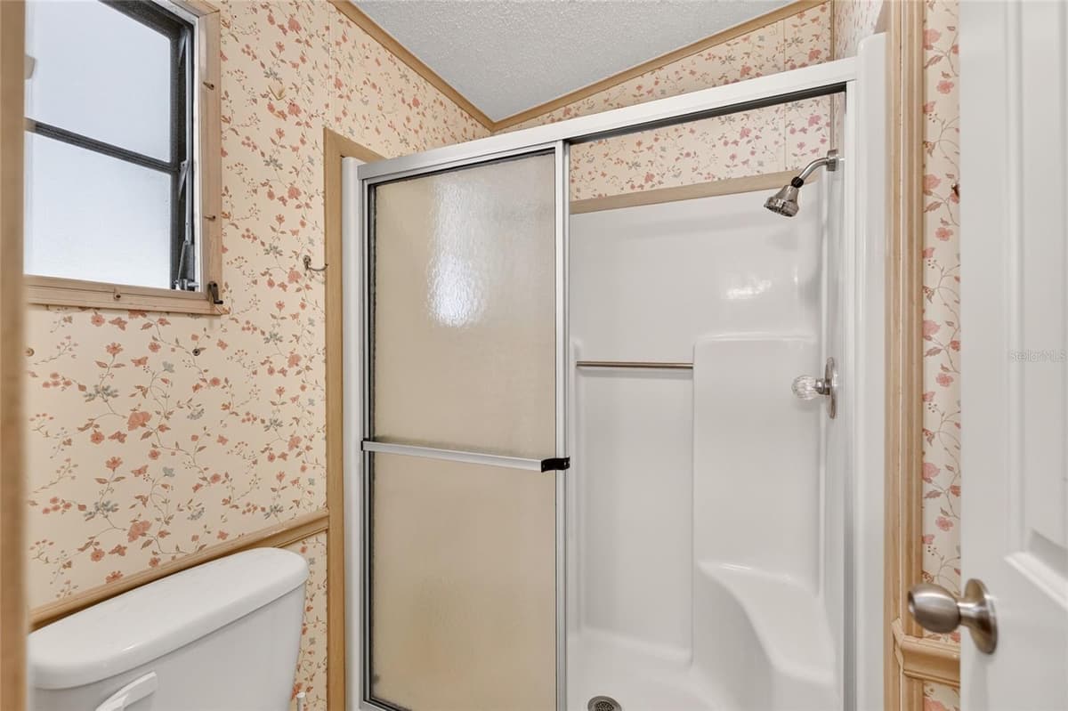 1712 SCHWARTZ BOULEVARD — photo 42 of 71