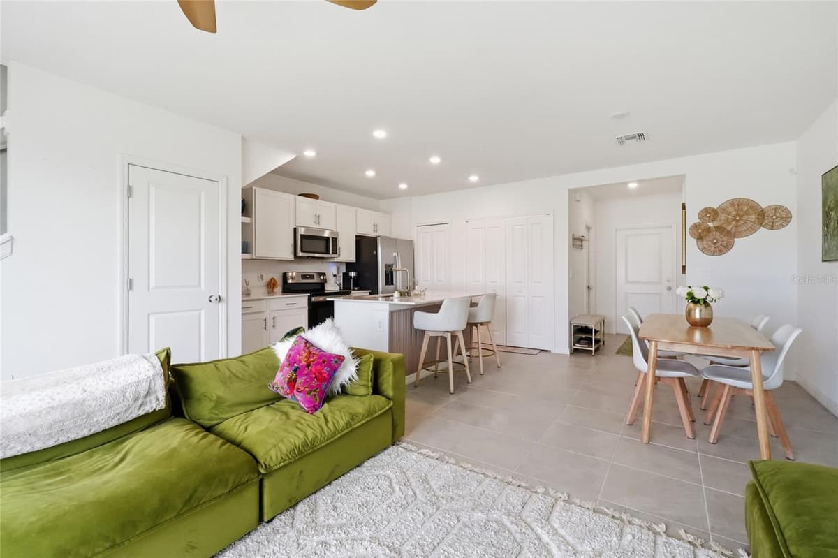 14215 LILAC SKY TERRACE — photo 17 of 41