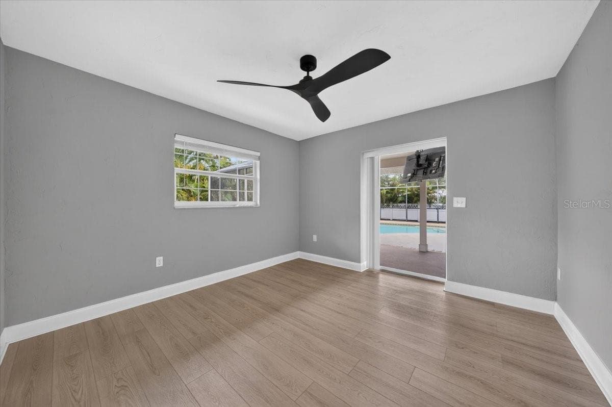100 MATISSE CIRCLE — photo 31 of 47