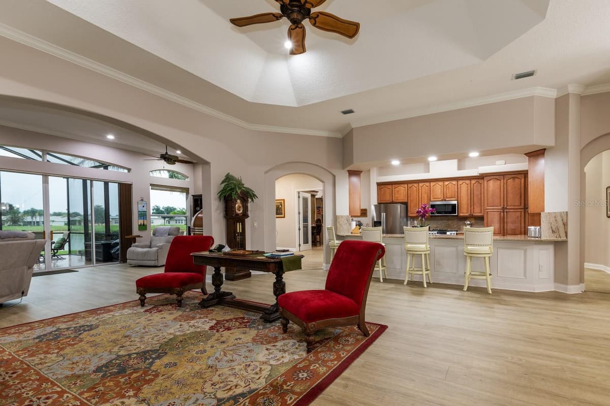27028 OLD ENGLISH COURT — photo 11 of 57