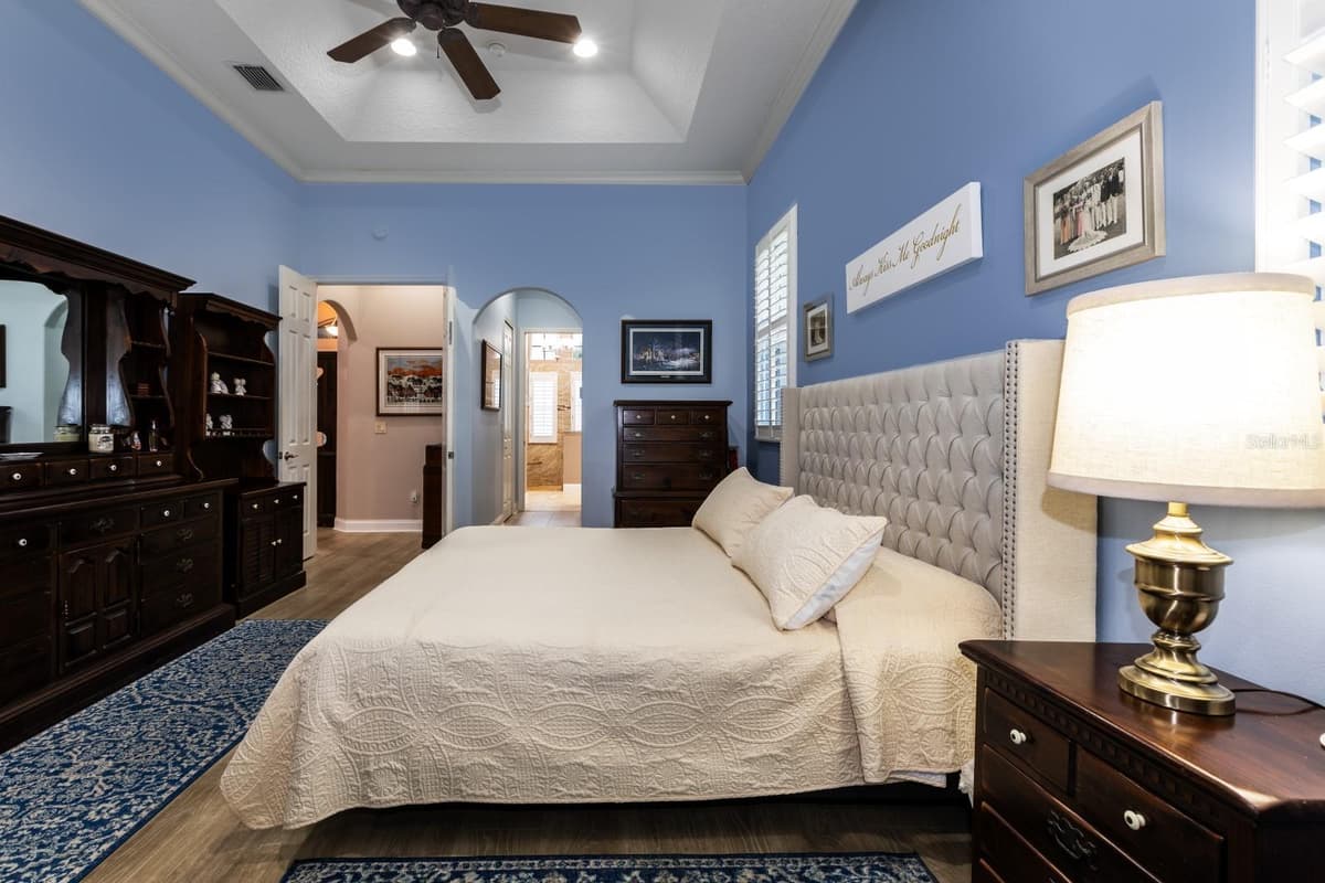 27028 OLD ENGLISH COURT — photo 20 of 57