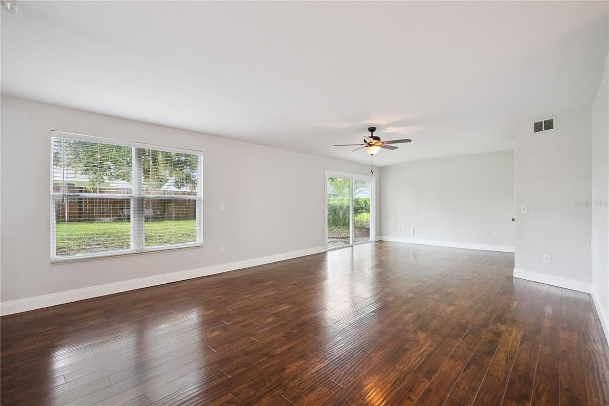 1231 LAKE SYBELIA DRIVE — photo 13 of 39