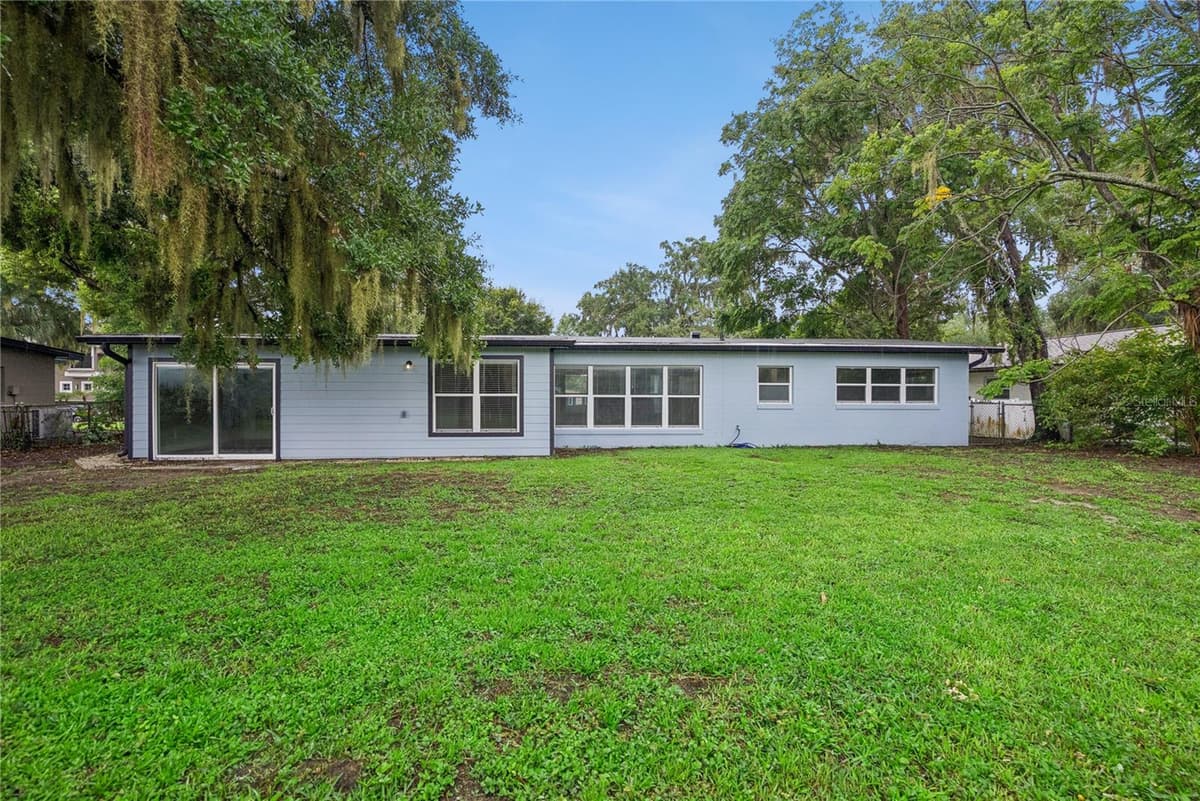 1231 LAKE SYBELIA DRIVE — photo 38 of 39