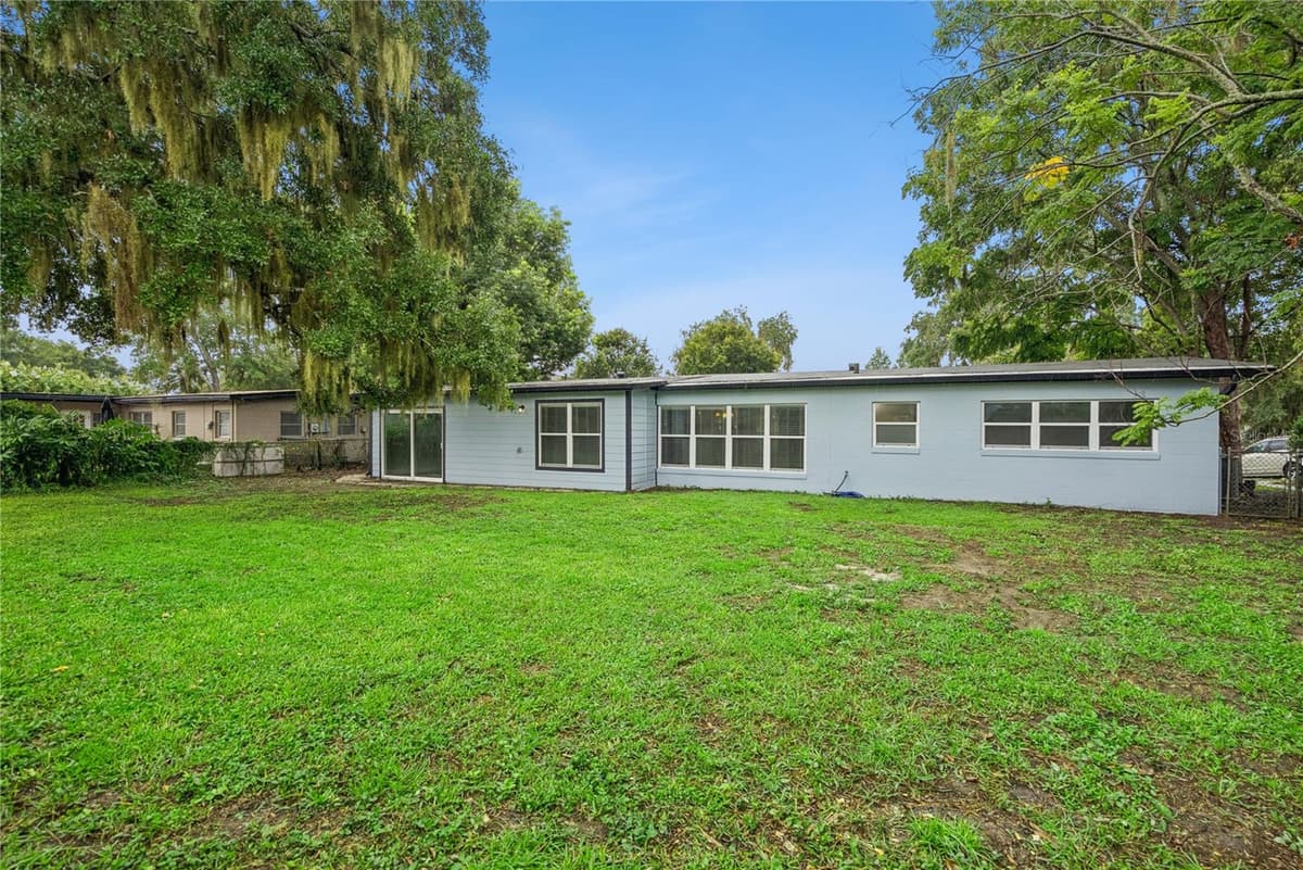 1231 LAKE SYBELIA DRIVE — photo 37 of 39