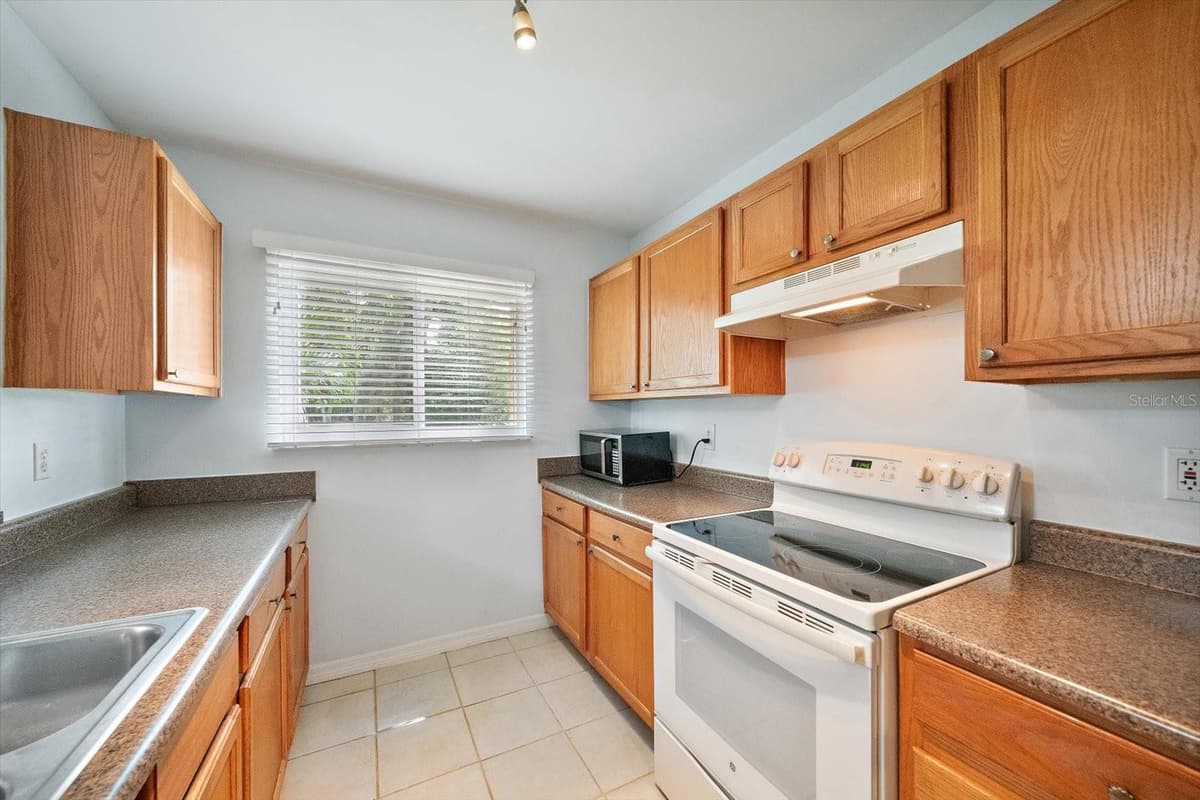 1927 TOUCAN WAY — photo 8 of 28
