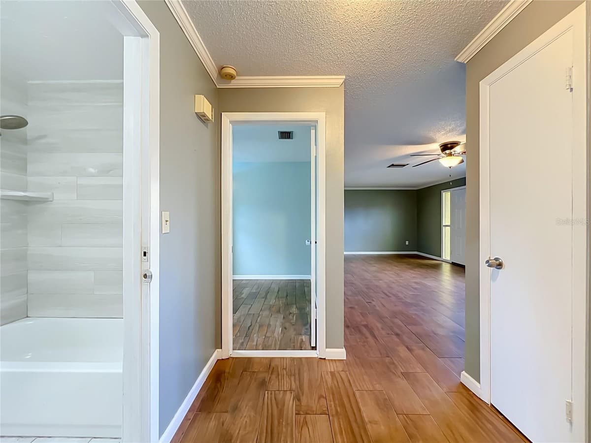 3045 AVON LANE — photo 15 of 42