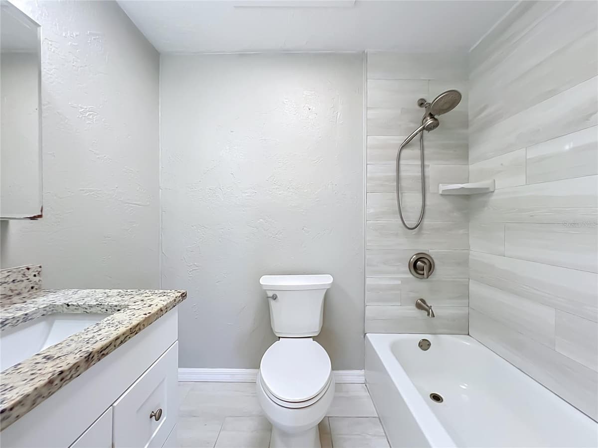 3045 AVON LANE — photo 18 of 42