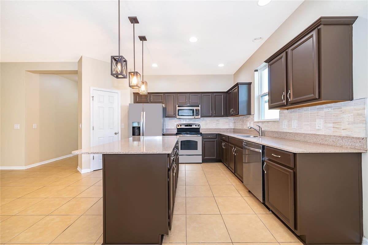 2587 TANNER TERRACE — photo 9 of 32