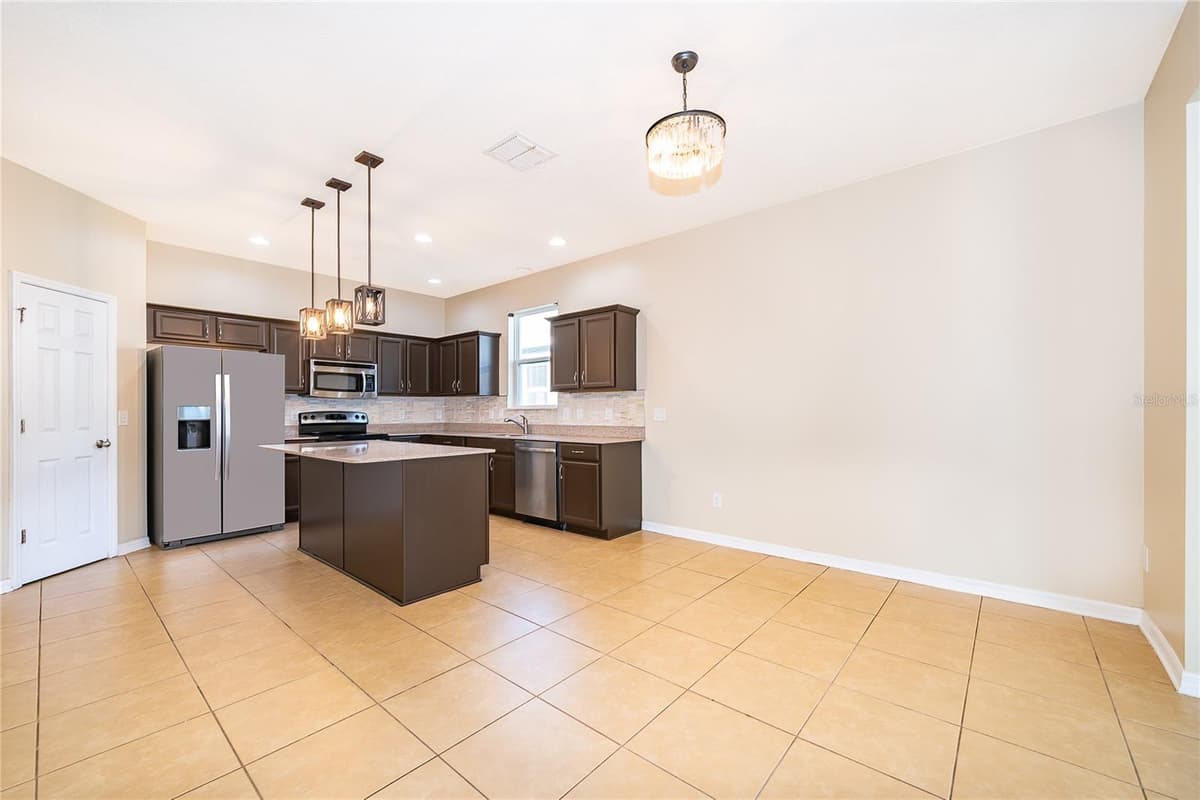 2587 TANNER TERRACE — photo 11 of 32