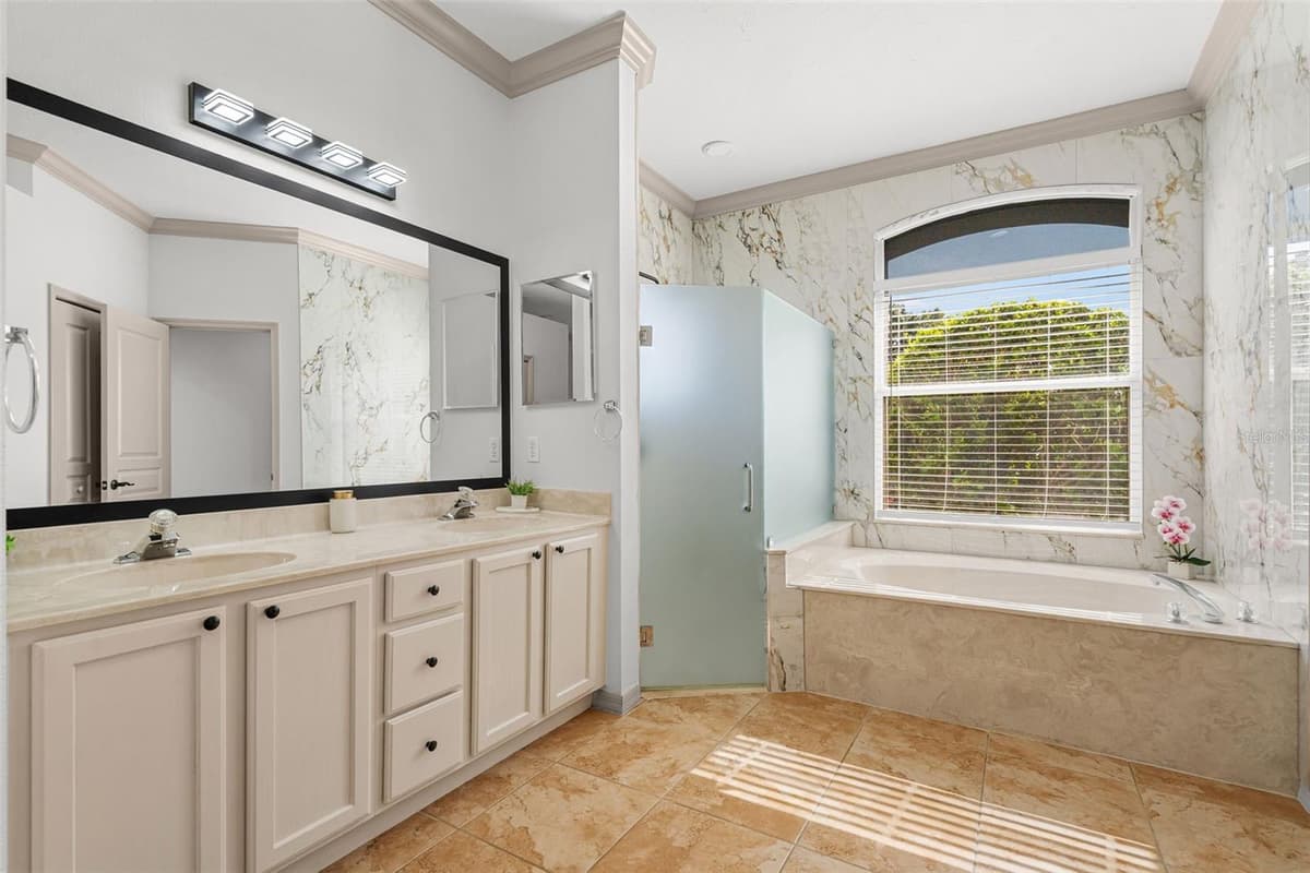 3333 YONGE AVENUE — photo 19 of 59