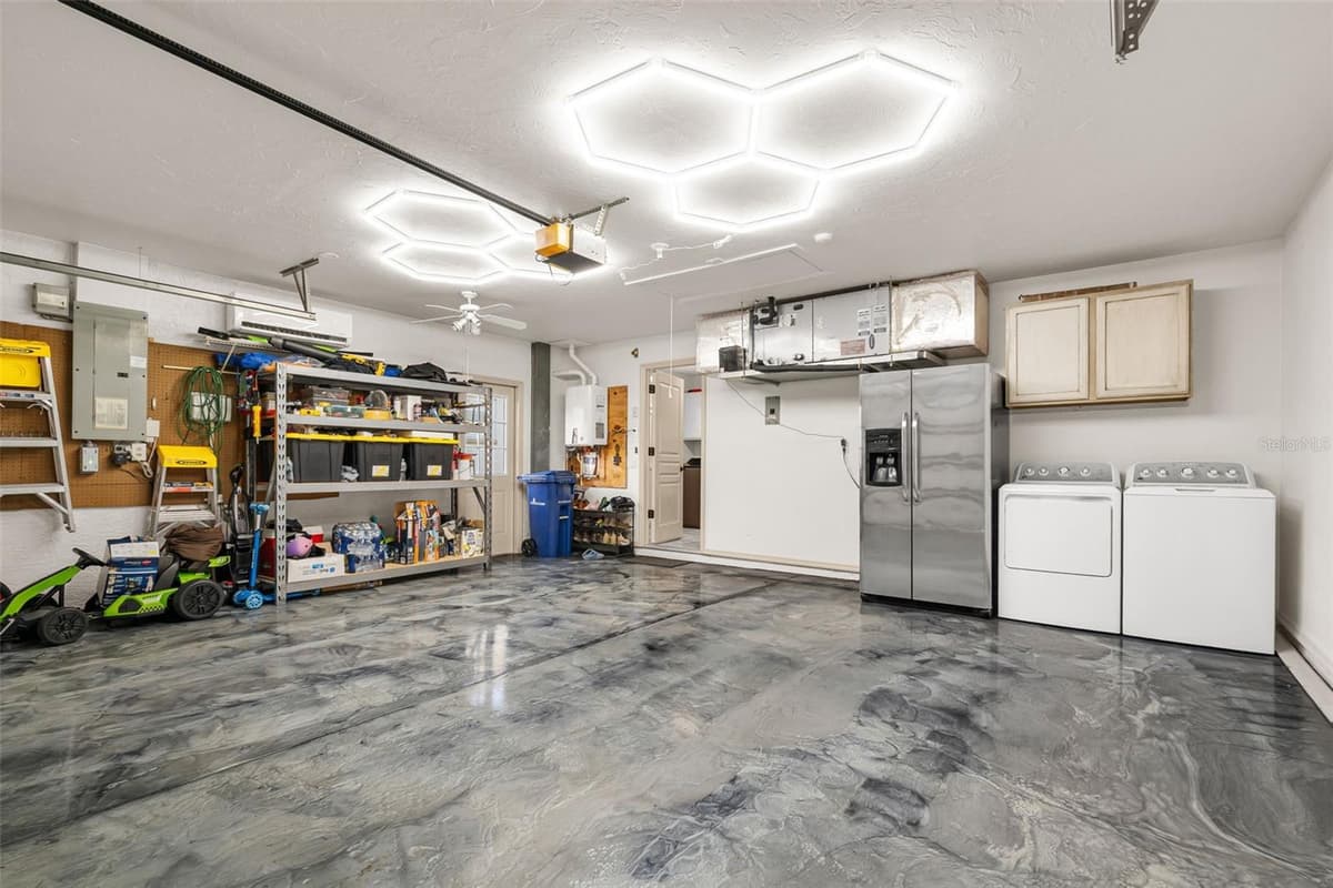 3333 YONGE AVENUE — photo 31 of 59
