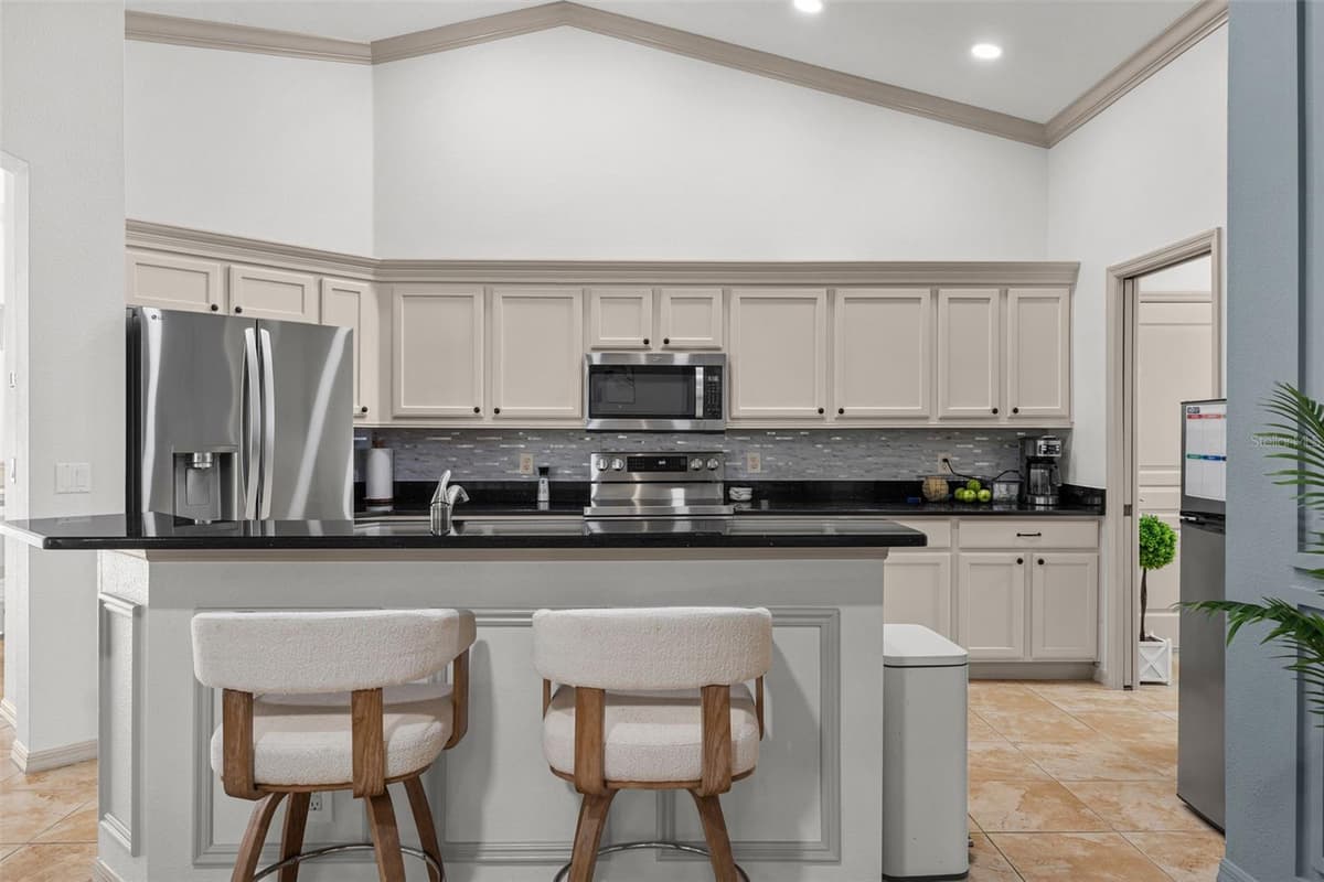 3333 YONGE AVENUE — photo 12 of 59