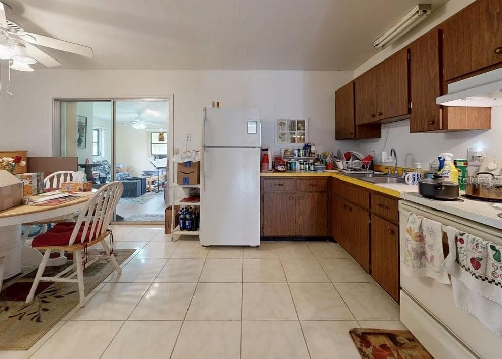 2336 JAVA PLUM AVENUE — photo 20 of 37