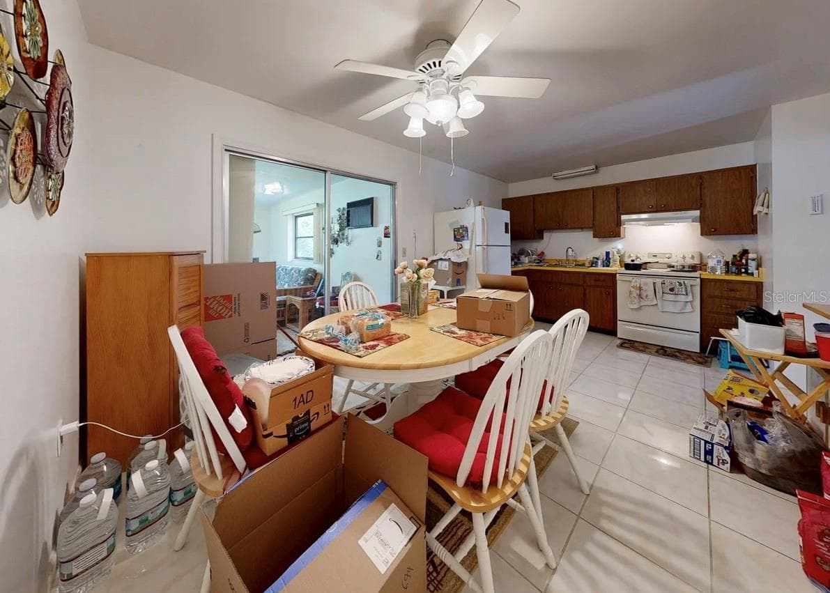 2336 JAVA PLUM AVENUE — photo 29 of 37