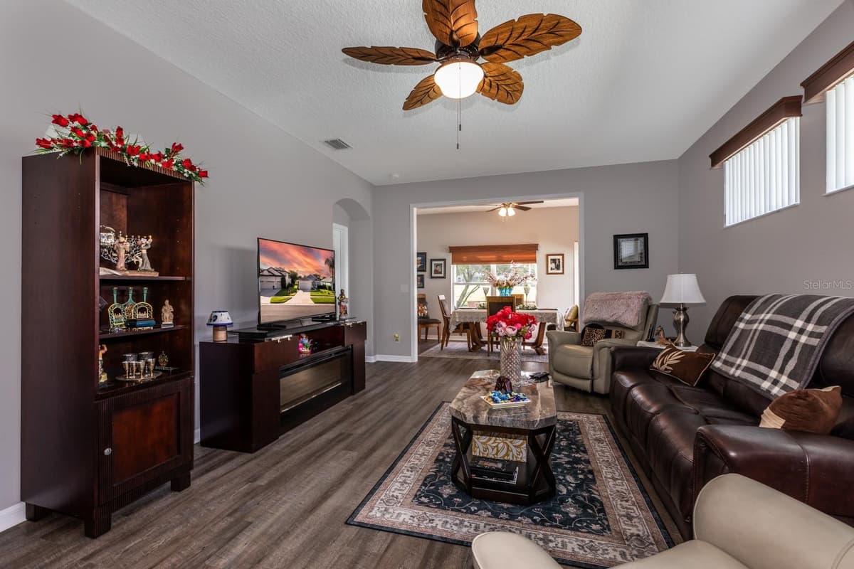 27336 PINE STRAW ROAD — photo 6 of 30