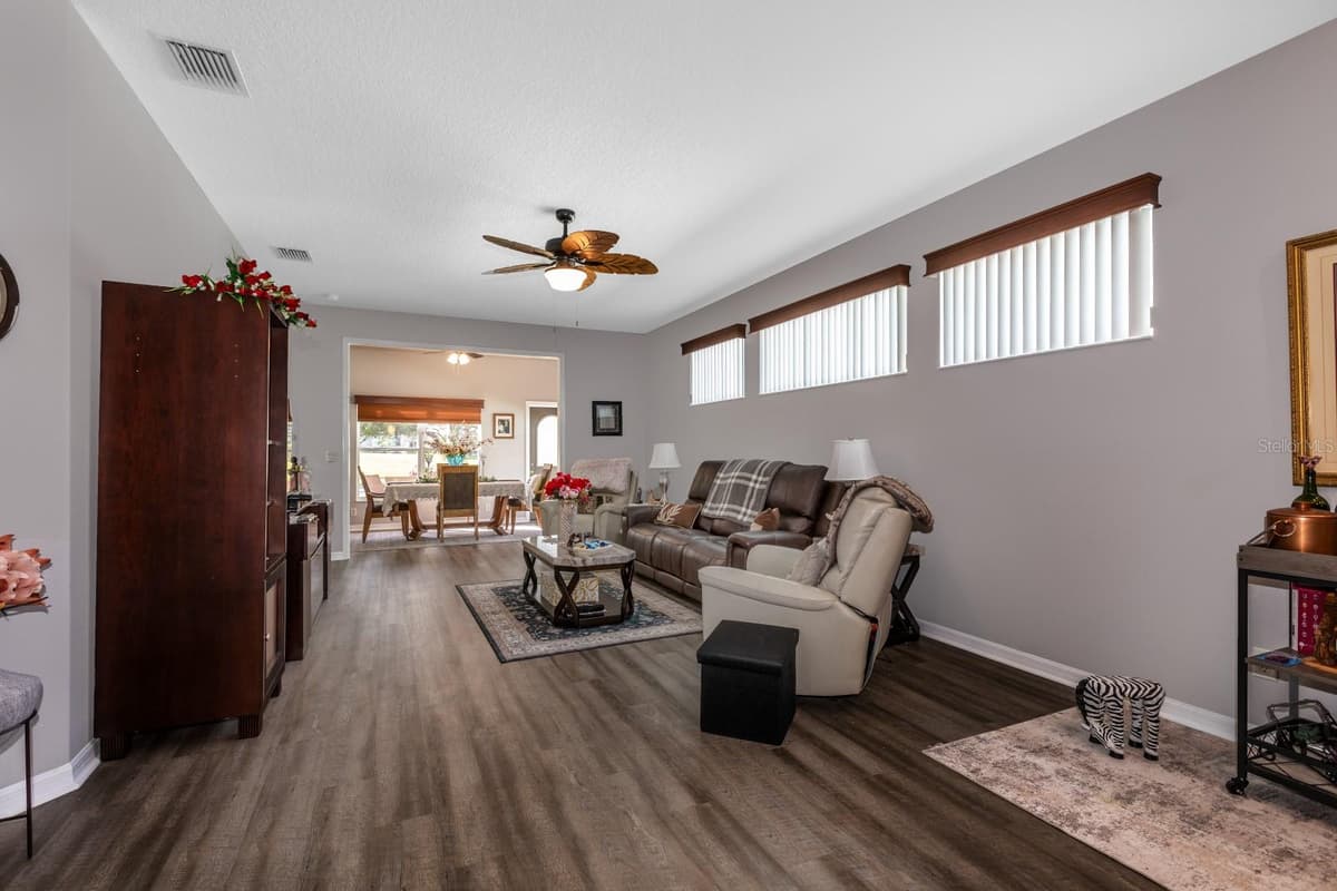 27336 PINE STRAW ROAD — photo 5 of 30