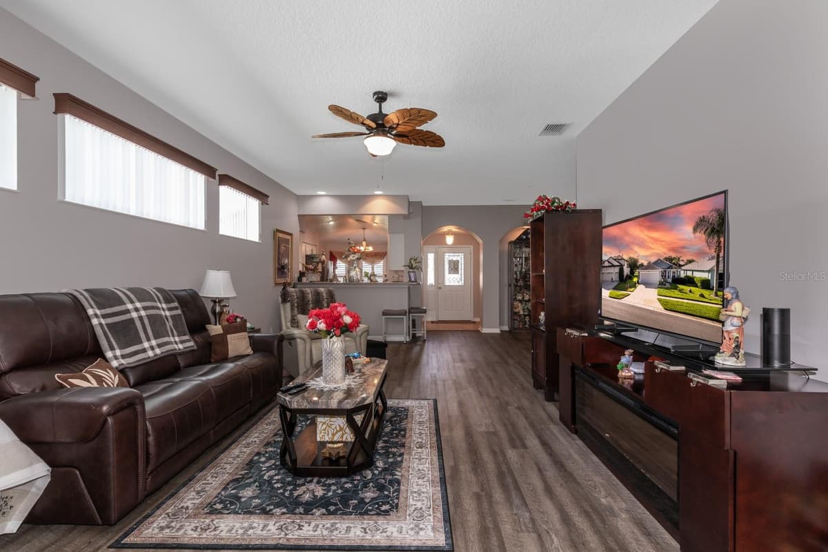 27336 PINE STRAW ROAD — photo 7 of 30