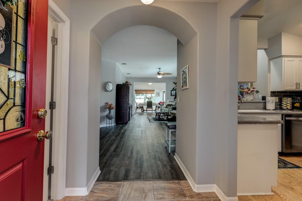 27336 PINE STRAW ROAD — photo 4 of 30