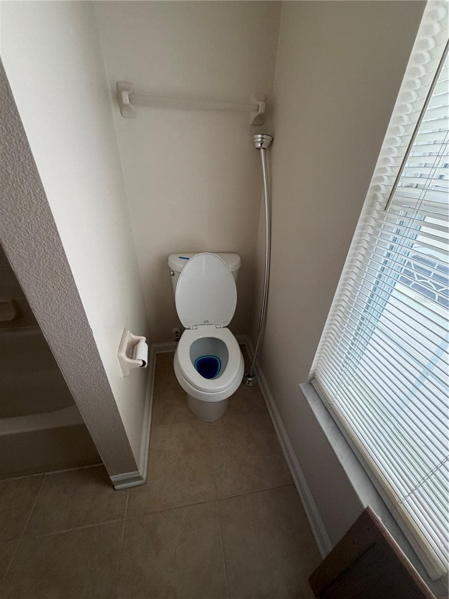3419 SANTA MONICA DRIVE — photo 18 of 43