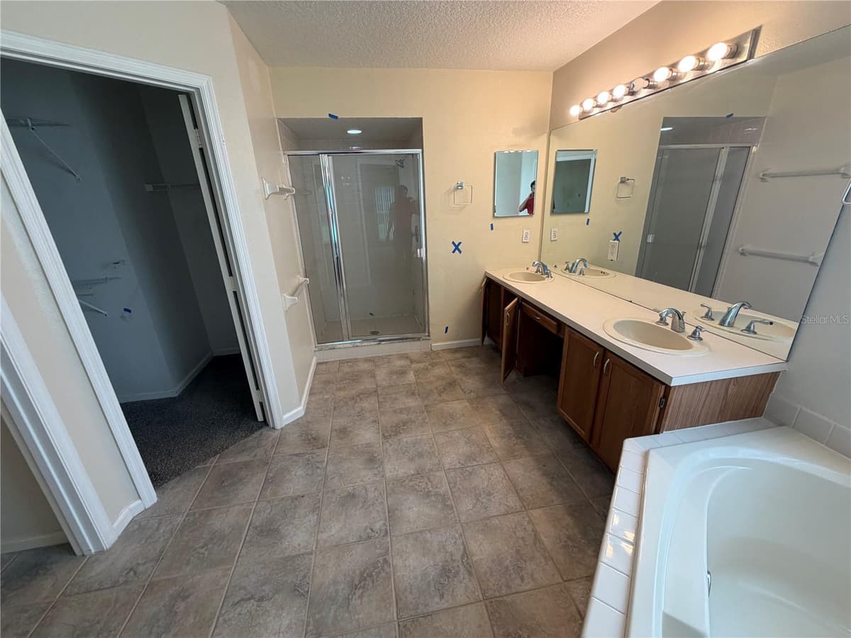 3419 SANTA MONICA DRIVE — photo 24 of 43