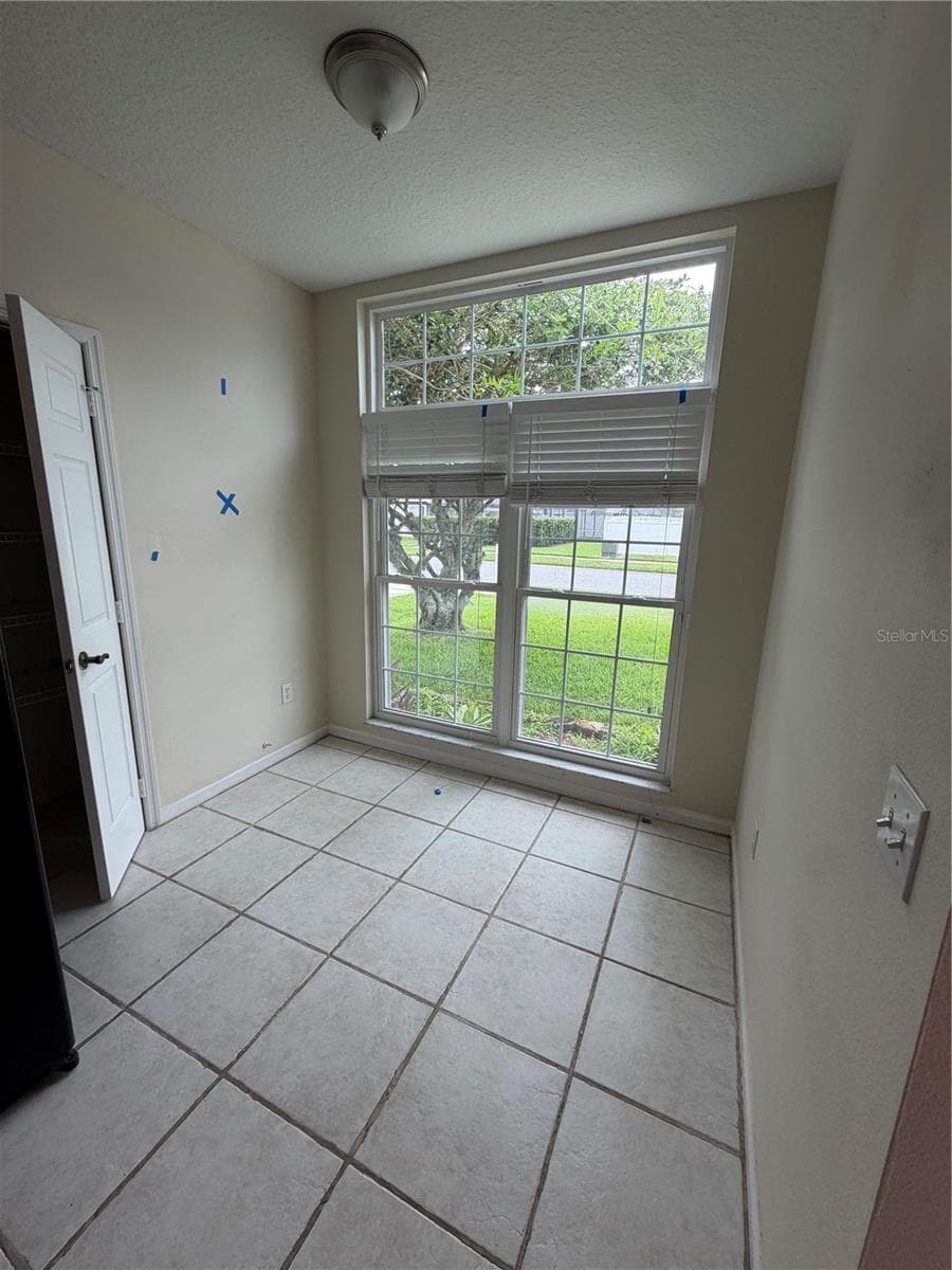 3419 SANTA MONICA DRIVE — photo 7 of 43