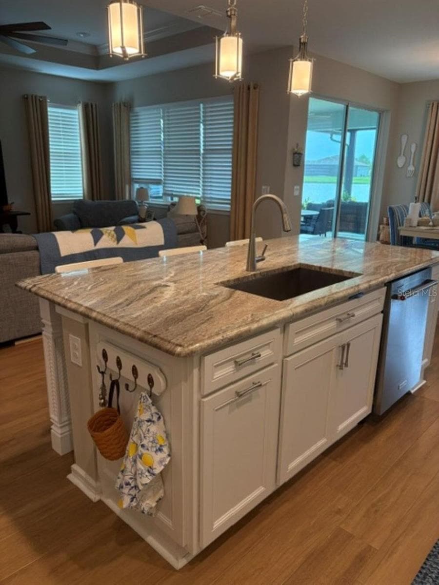 18498 COASTAL SHORE TERRACE — photo 13 of 34