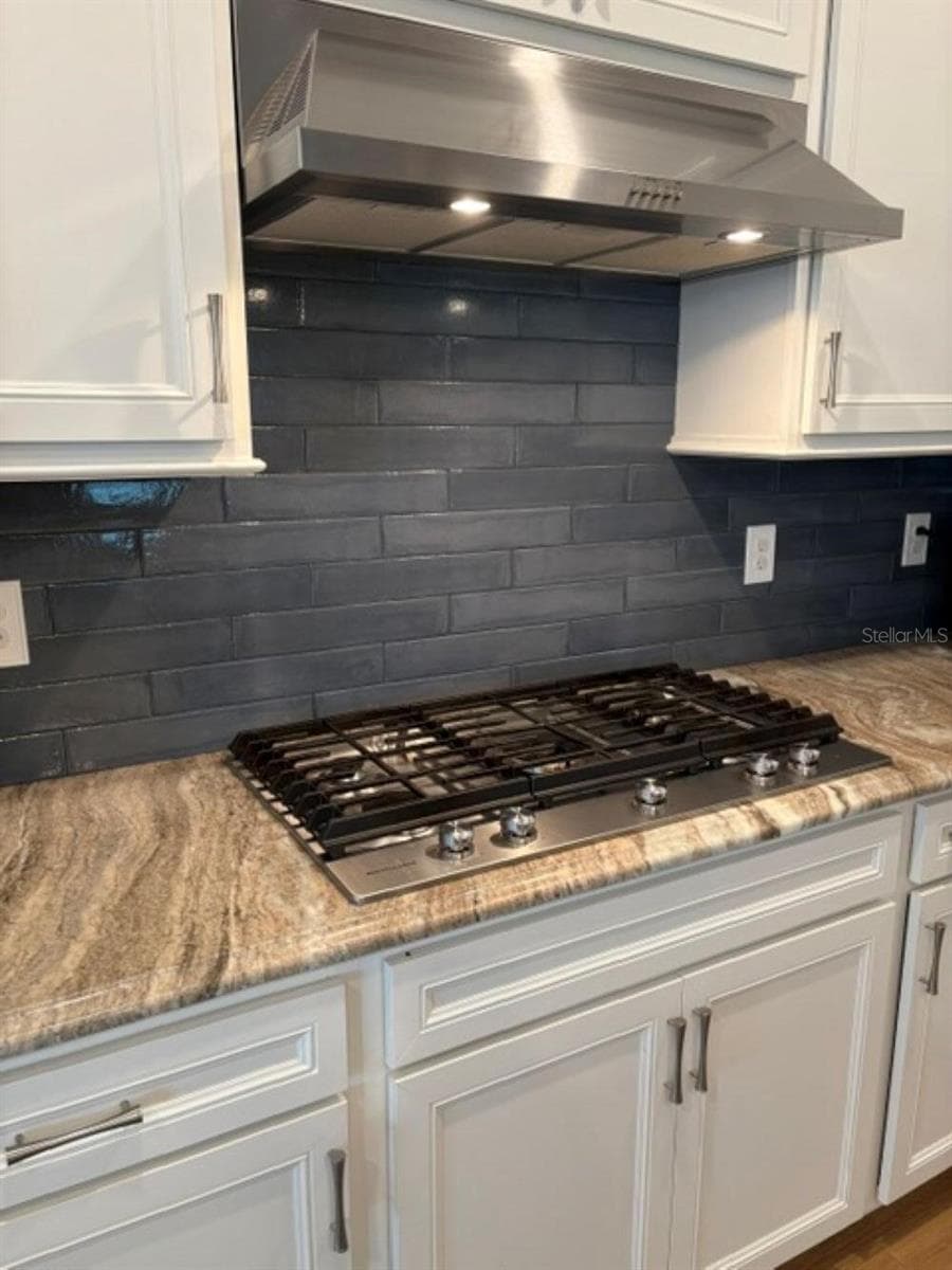18498 COASTAL SHORE TERRACE — photo 14 of 34