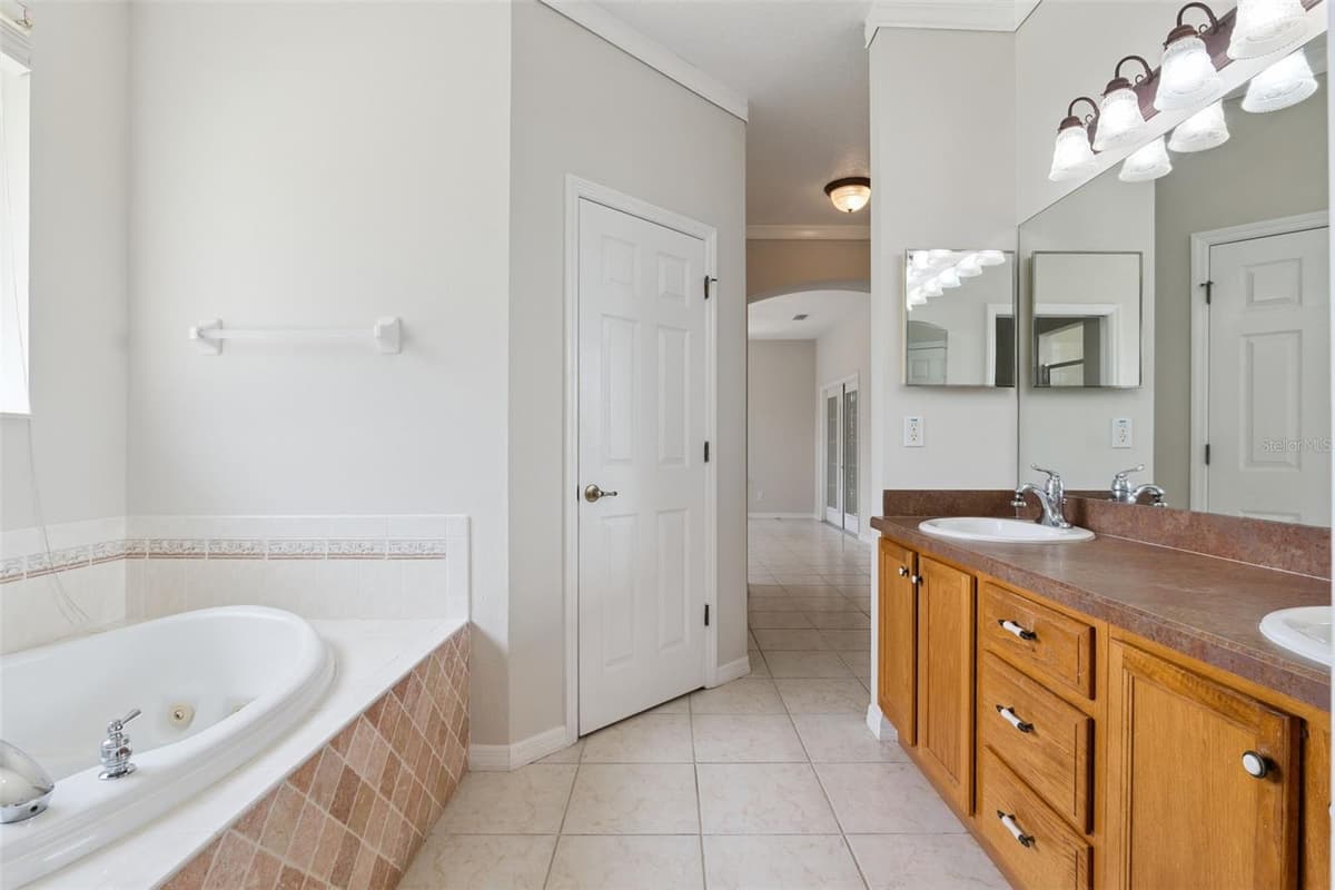 10308 CALLE DE FLORES DRIVE — photo 28 of 64