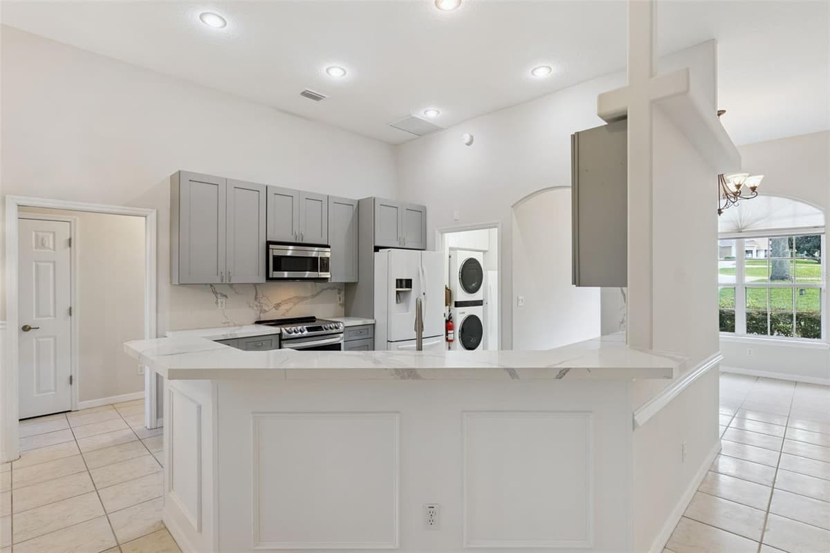 10308 CALLE DE FLORES DRIVE — photo 18 of 64