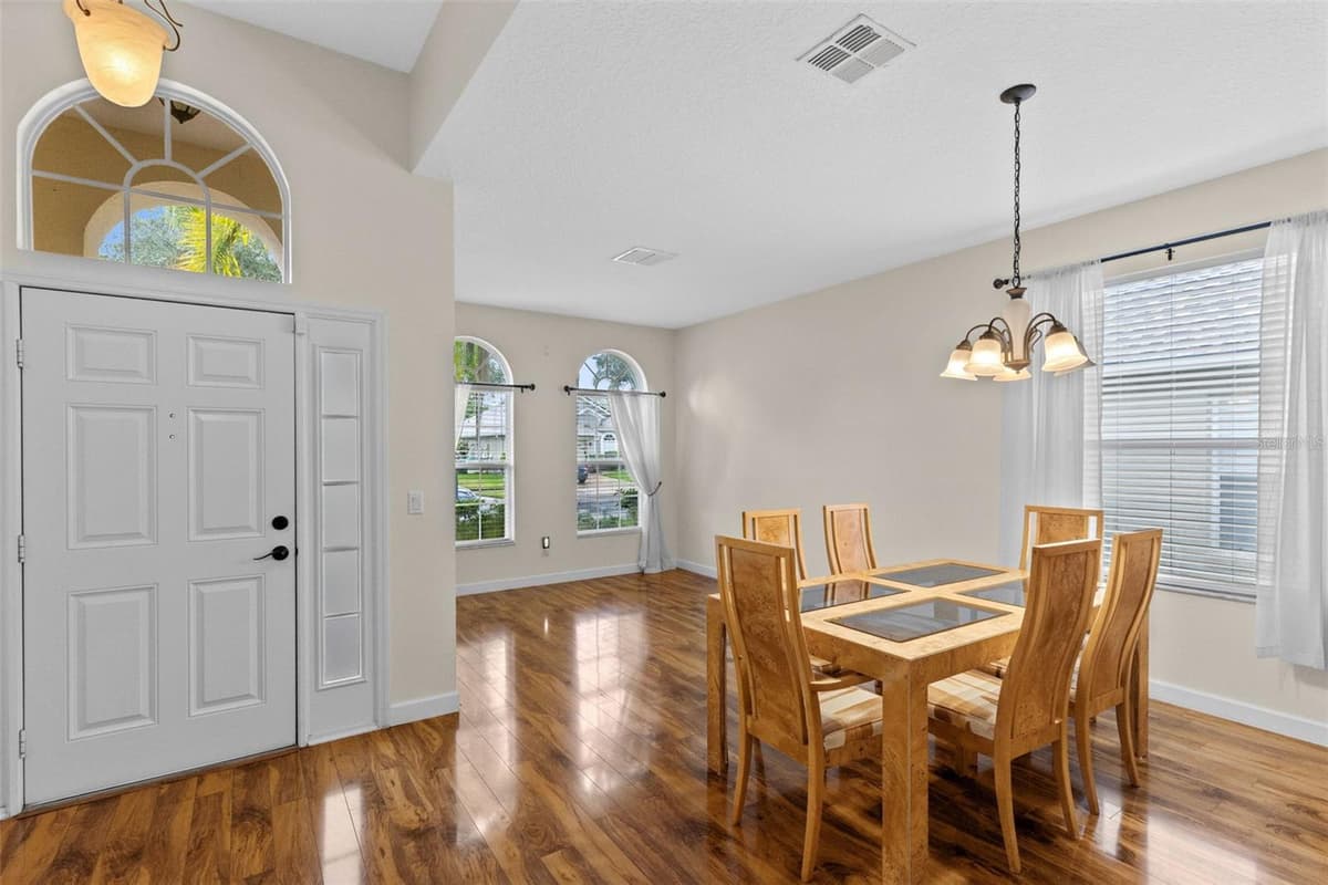 2250 OAKINGTON STREET — photo 3 of 30