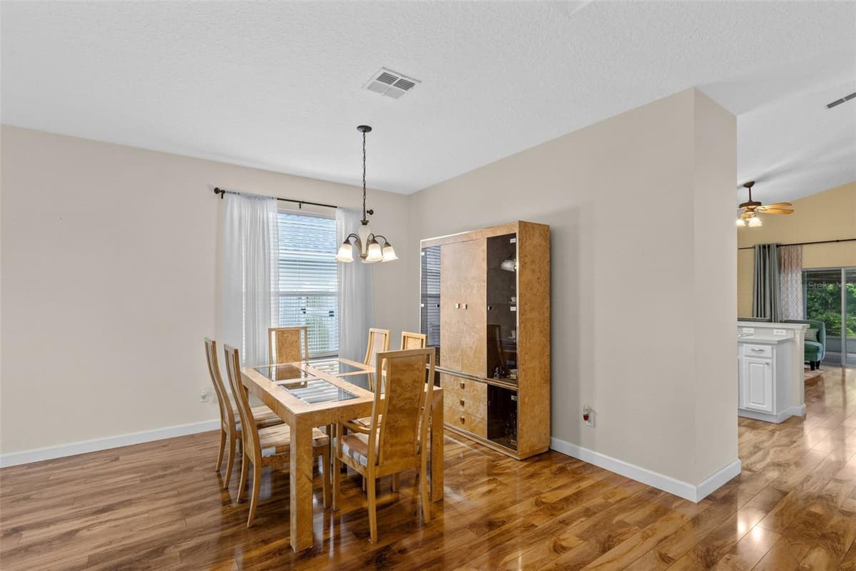 2250 OAKINGTON STREET — photo 4 of 30