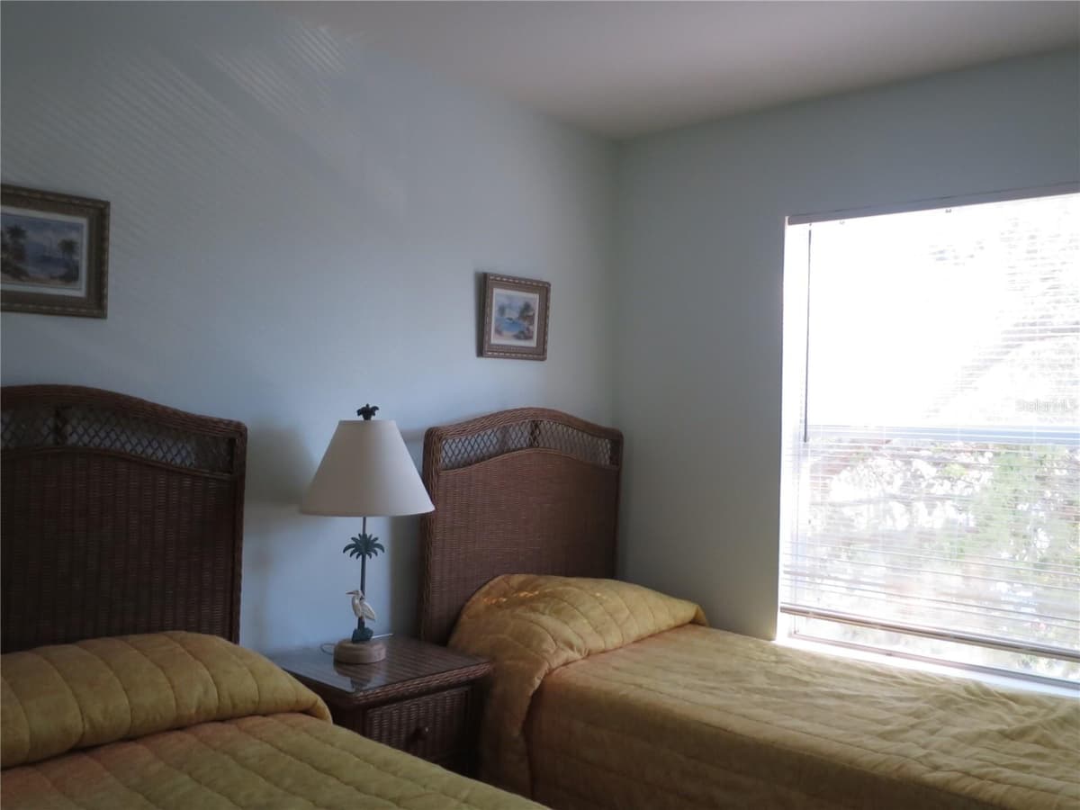 2806 CLUB CORTILE CIRCLE — photo 30 of 49