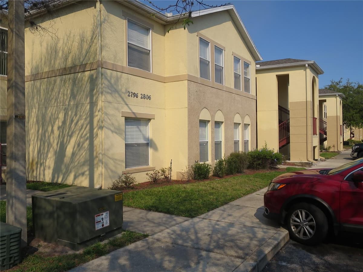 2806 CLUB CORTILE CIRCLE — photo 6 of 49