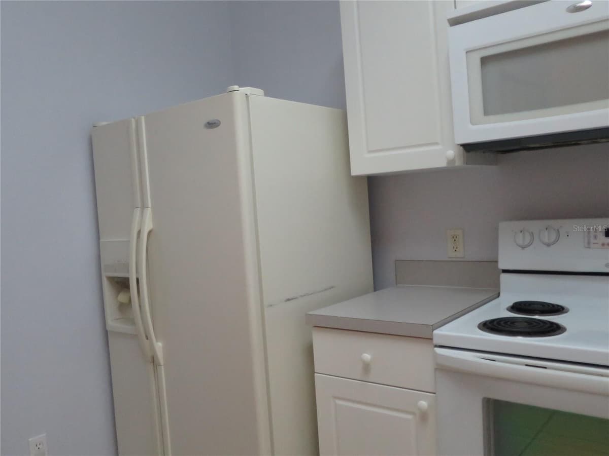 2806 CLUB CORTILE CIRCLE — photo 17 of 49
