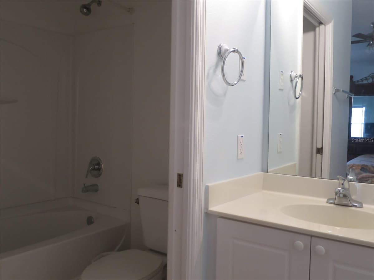 2806 CLUB CORTILE CIRCLE — photo 27 of 49