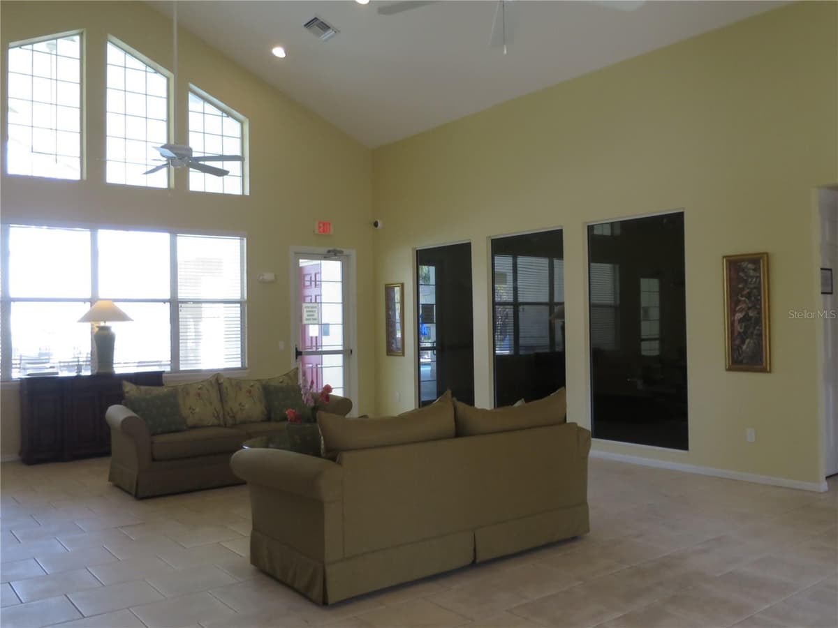 2806 CLUB CORTILE CIRCLE — photo 42 of 49