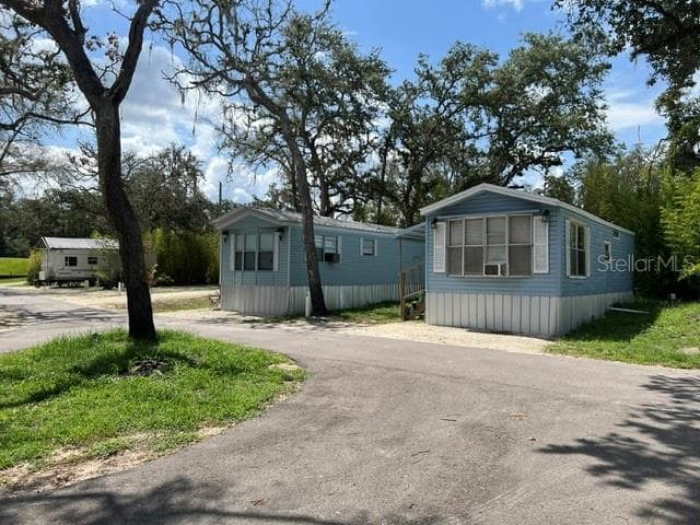 39849 STATE ROAD 575 — photo 11 of 13