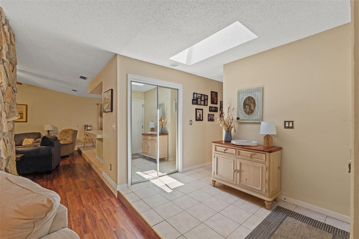 2278 ARDENWOOD DRIVE — photo 4 of 42